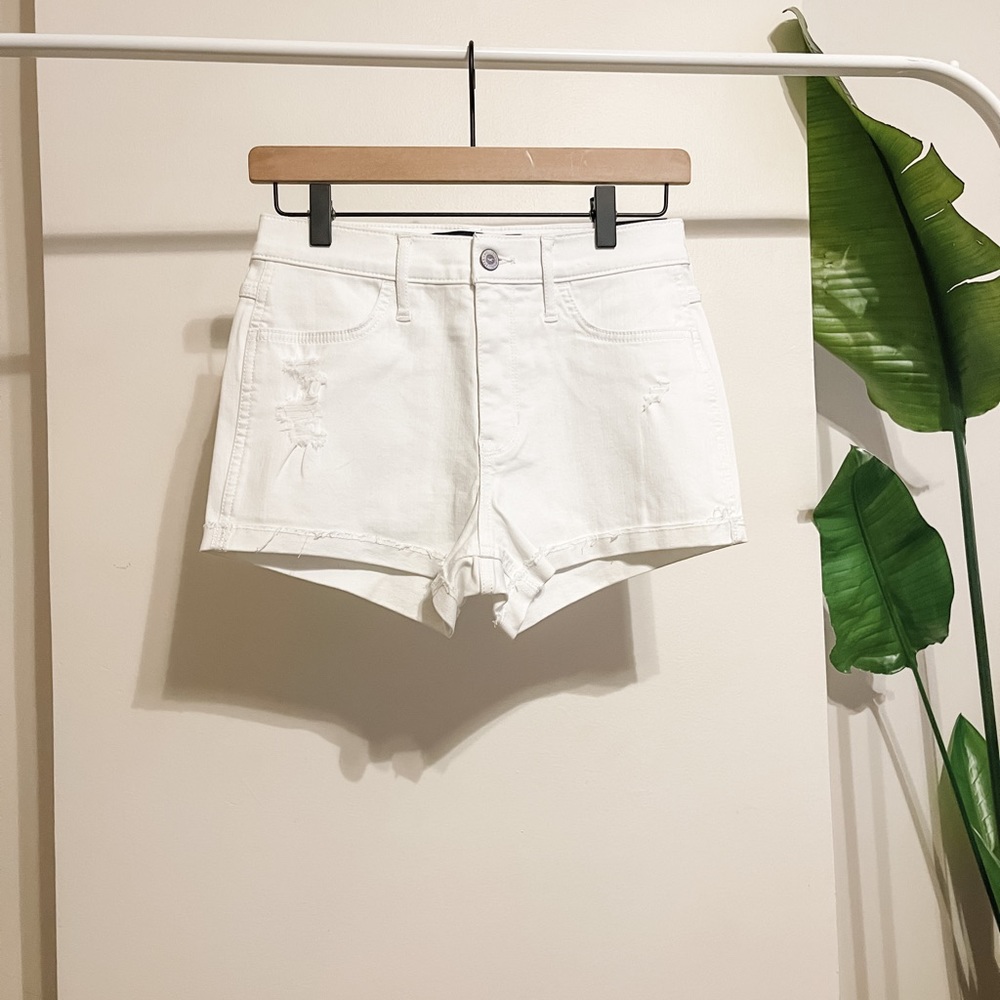 Hollister High-Rise Short-Short, Size 3/w26